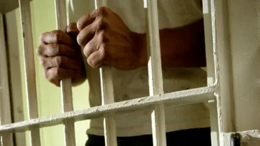 Un român s-a spânzurat într-o închisoare din Italia! Fusese arestat pentru că își bătuse nevasta și copilul