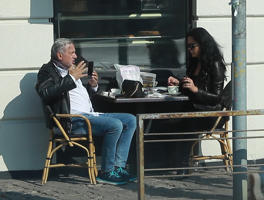 Ilie Năstase și partenera lui de viață s-au relaxat la o cafea pe Dorobanți