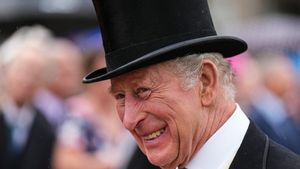 Regele Charles a convocat o „cină rară de familie” înaintea vizitei prințului Harry în Marea Britanie
