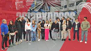 Concurenţii de la Asia Express, alianţe şi strategii chiar în aeroport. A început lupta pentru marele premiu: “Am participat la un mic joc…”