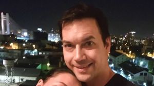 Ce afaceri avea bărbatul care s-a spânzurat pe podul de la Mărăcineni + Drama neștiută a acestuia