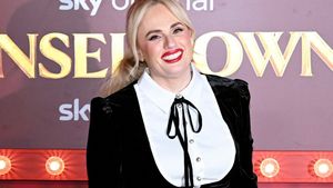 Rebel Wilson, în centrul unui scandal de proporții. Actrița e acuzată de hărțuire și intimidare