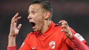 Cartonaş roşu pus pe seama lipsei de experienţă de Costache