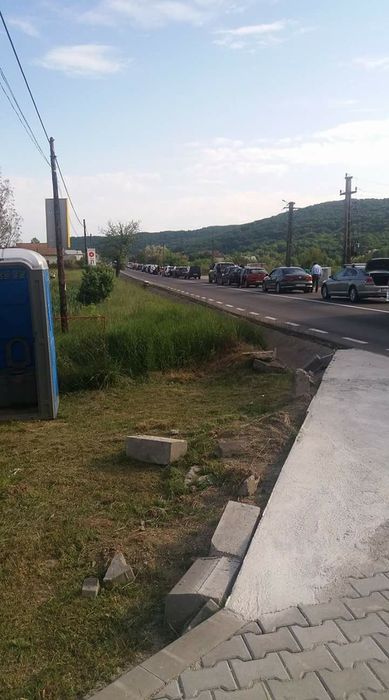 Autocar cu 30 de pasageri, implicat într-un accident în Argeş