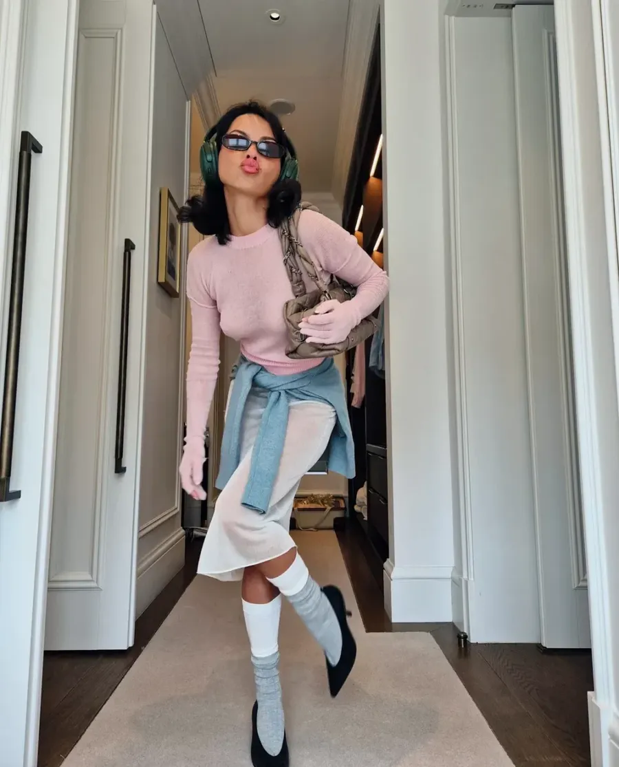 Inna este aproape cea mai bine îmbrăcată vedetă