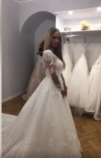 Bianca Drăguşanu, în rochie de mireasă! Fanii au felicitat-o imediat. “Casă de piatră, eşti superbă!”