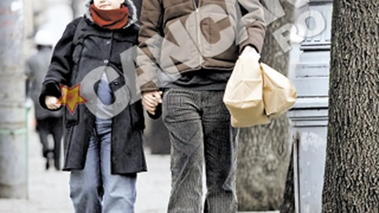 Actrita Dorina Chiriac, mama copilului lui Florin Piersic Jr., locuieste si acum cu parintii! Ea spera la o casa ANL