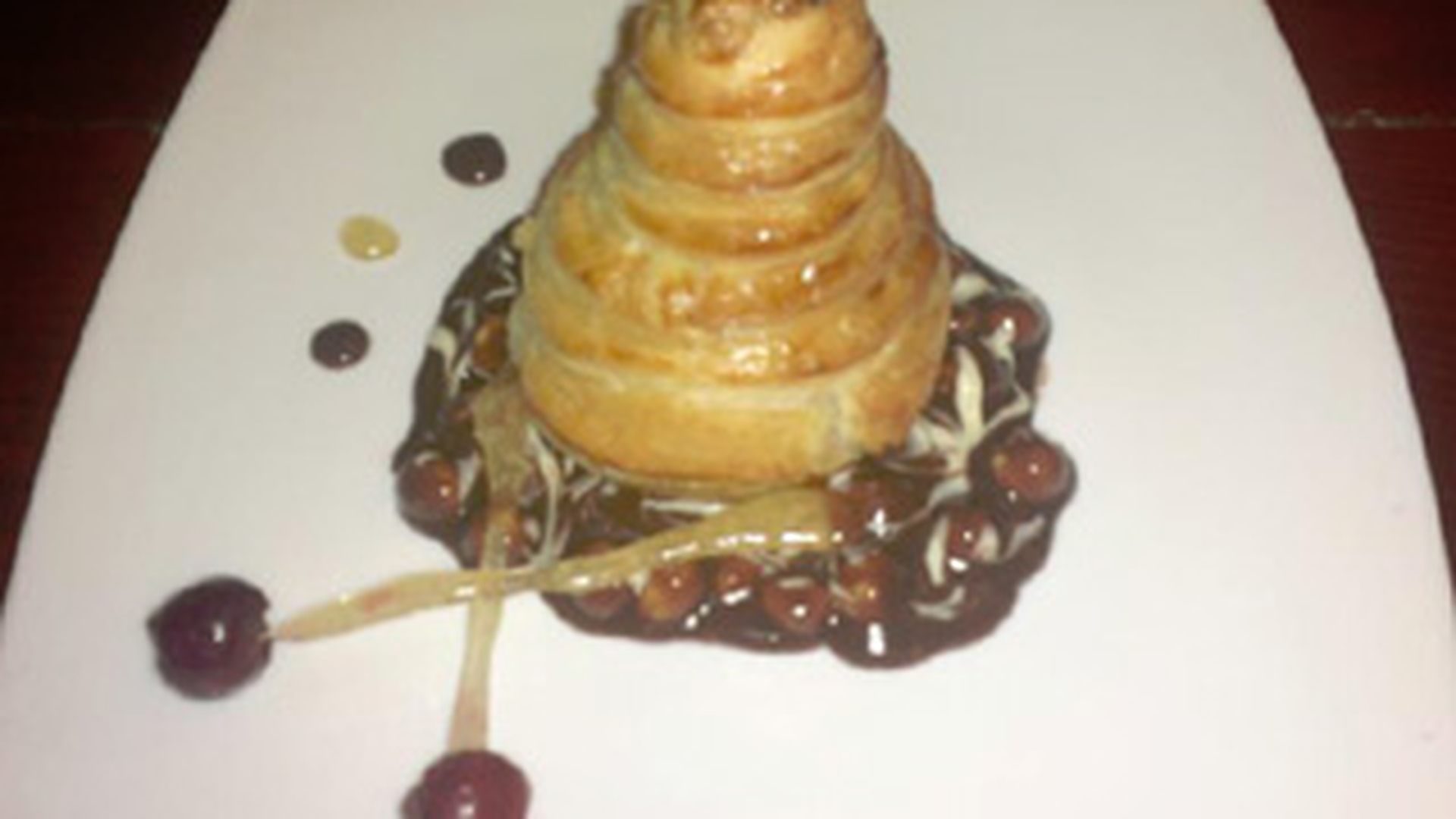 Reteta de MasterChef! Uite cum pregateste finalista Mimi Nicolae pere in foietaj!