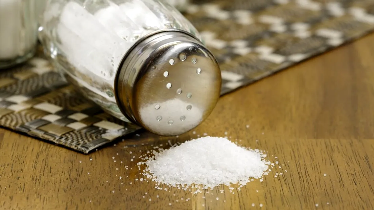 Câtă sare putem consuma pe zi. Ce ne recomandă specialiștii, pentru a nu avea probleme de sănătate