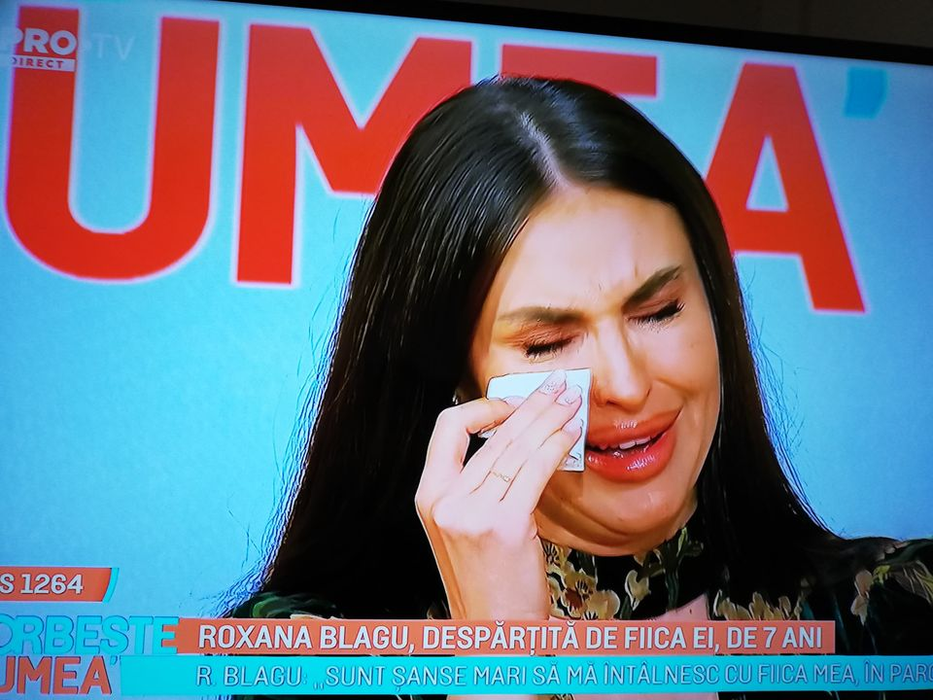 Roxana ex-Trident, lacrimi de durere! S-a furișat după fetița ei, dar a avut un șoc: ”Lasă-mă în pace!”