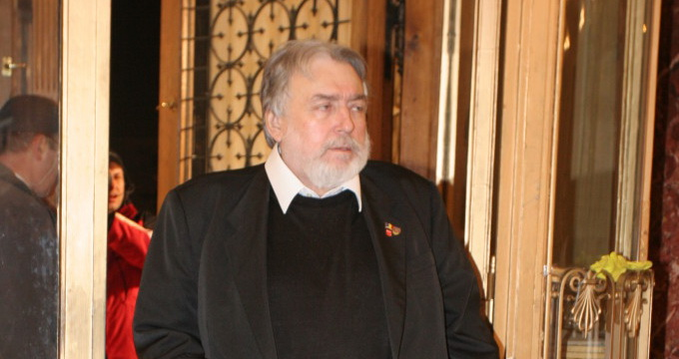 Lupta pentru averea lui Adrian Păunescu a devenit crâncenă