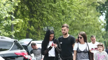 Sexy-nora lui ”Tata Puiu” s-a integrat de minune în familie, cu tot cu… căţel!