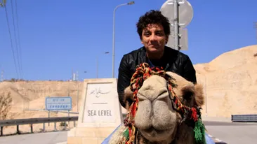 Marius Mihalache s-a plimbat cu camilele si a vizitat locurile sfinte din Ierusalim!