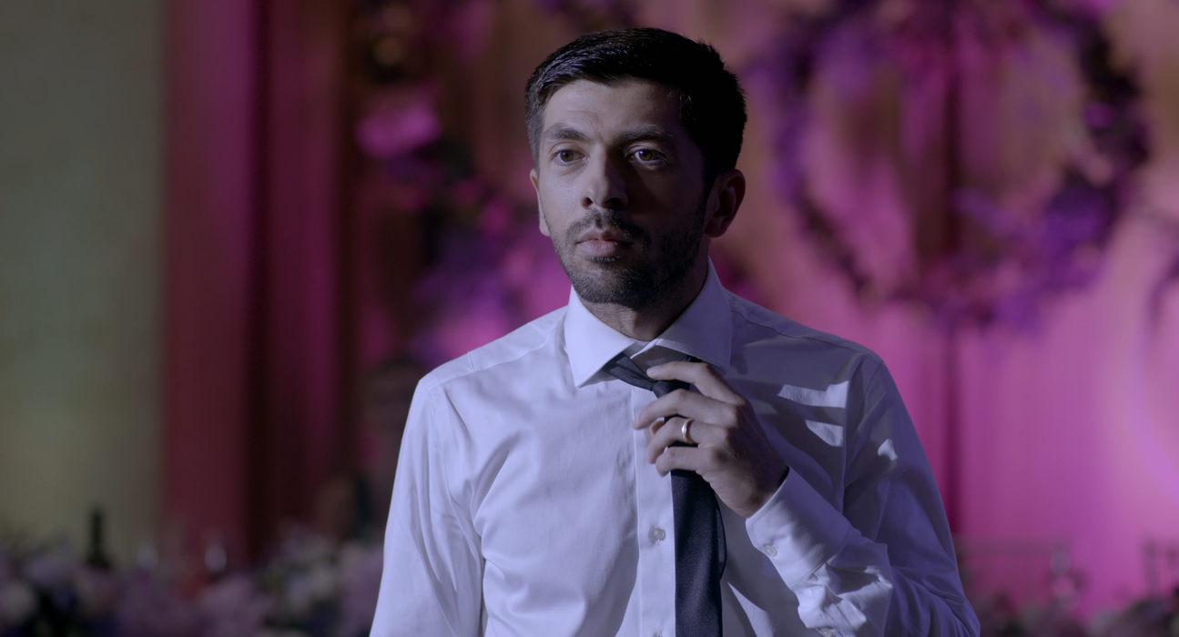 CANCAN.RO vă prezintă, în premieră, imagini din filmul "Nuntă pe bani", al lui Mircea Bravo, ce se va lansa în data de 10 octombrie la cinema (Sursa Foto: Bravo Films)