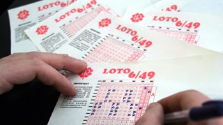 Un cetatean a depus plangere la ANPC pentru ca nu a castigat la loto desi asa citise in horoscop!