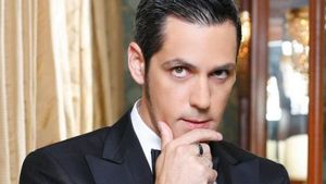 Ce mașină de lux conduce Ștefan Bănică. Are aceleași preferințe ca ale Andreei Marin