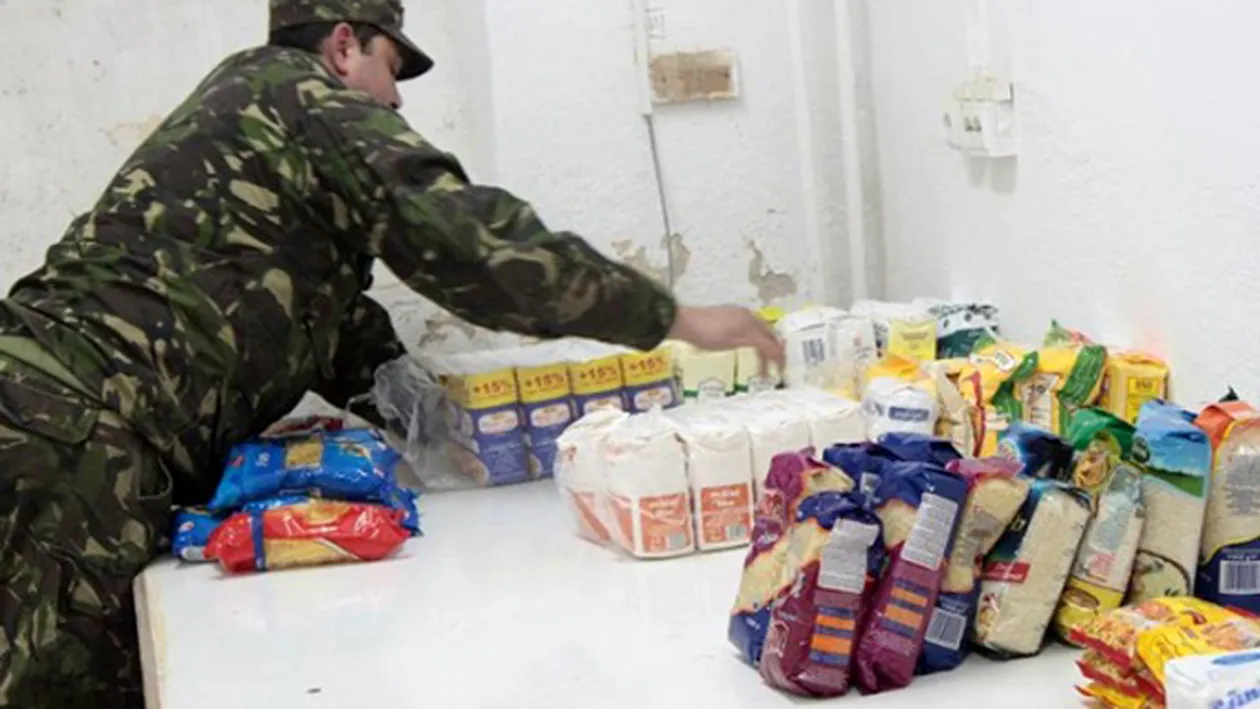 Circa 12 tone de alimente pentru sinistrati au fost stranse in unitati militare din Bistrita-Nasaud si Cluj!