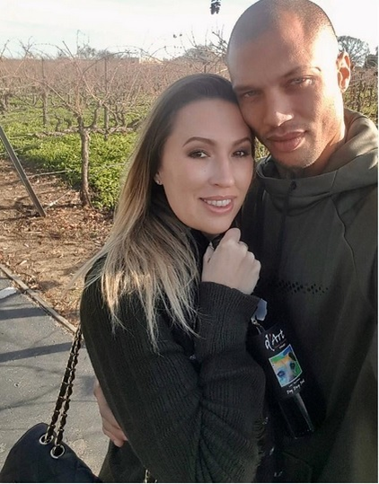 Îl mai ştiţi pe „cel mai sexy deţinut” care a devenit model? Vezi în ce lux trăieşte acum Jeremy Meeks!