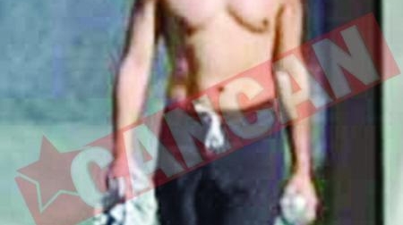 Obama isi arata muschii