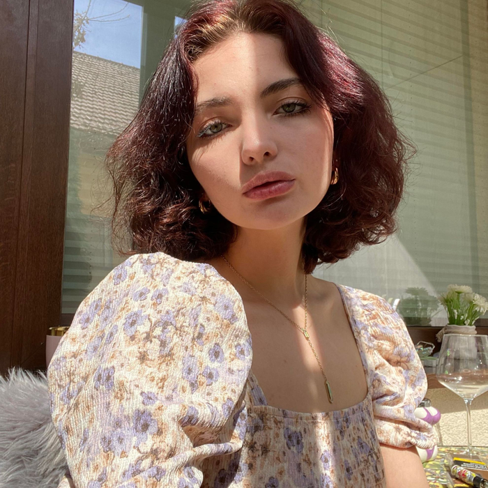 Alexandra, studenta din Cluj care a murit de ziua ei, a fost înmormântată. Mama ei nu a rezistat: „Și-a astupat urechile și…”
