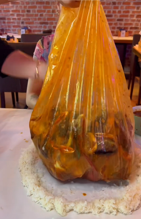 Preparatul viral pe TikTok care se vinde cu suma de 500 de lei. Ce primesc clienții de banii aceștia?