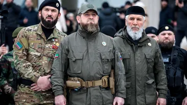 De râsul curcilor! Ramzan Kadîrov, liderul armatei cecene care luptă pentru Vladimir Putin, a plecat la război în ghete pentru femei. Foto fabulos