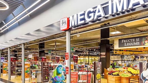 De ce produsele de la Mega Image au preţuri diferite în magazine situate la distanţă de 350 metri? Cum explică reprezentanţii diferenţele de până la 10%