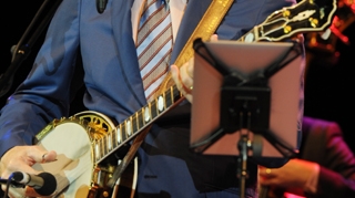 Steve Martin si-a gasit chemarea! A renuntat la comedii si s-a apucat de muzica