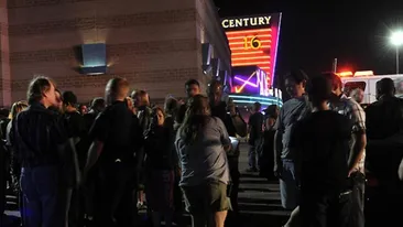 Atacatorul de la premiera noului film Batman are 24 de ani si se numeste James Holmes!