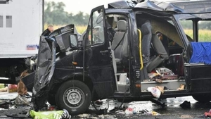 MAE, comunicat în legătură cu accidentul din Germania: ”Trei români sunt grav răniți!”