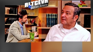 Motivele pentru care Daniel Buzdugan celebrează Crăciunul la dublu: “Primii bani i-am câștigat așa!” + Nașterea fiului Luca