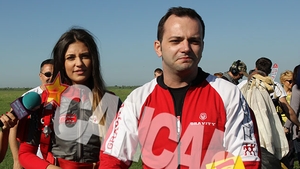 Antonia s-a aruncat in gol de la 4000 de metri! I s-a inclestat gura si nu a mai putut sa respire