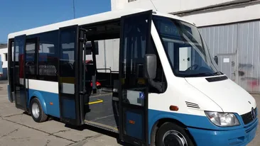 O tânără din Vaslui a comis-o: „Făă, vezi că ți-ai uitat Balenciaga în microbuz”. FOTO