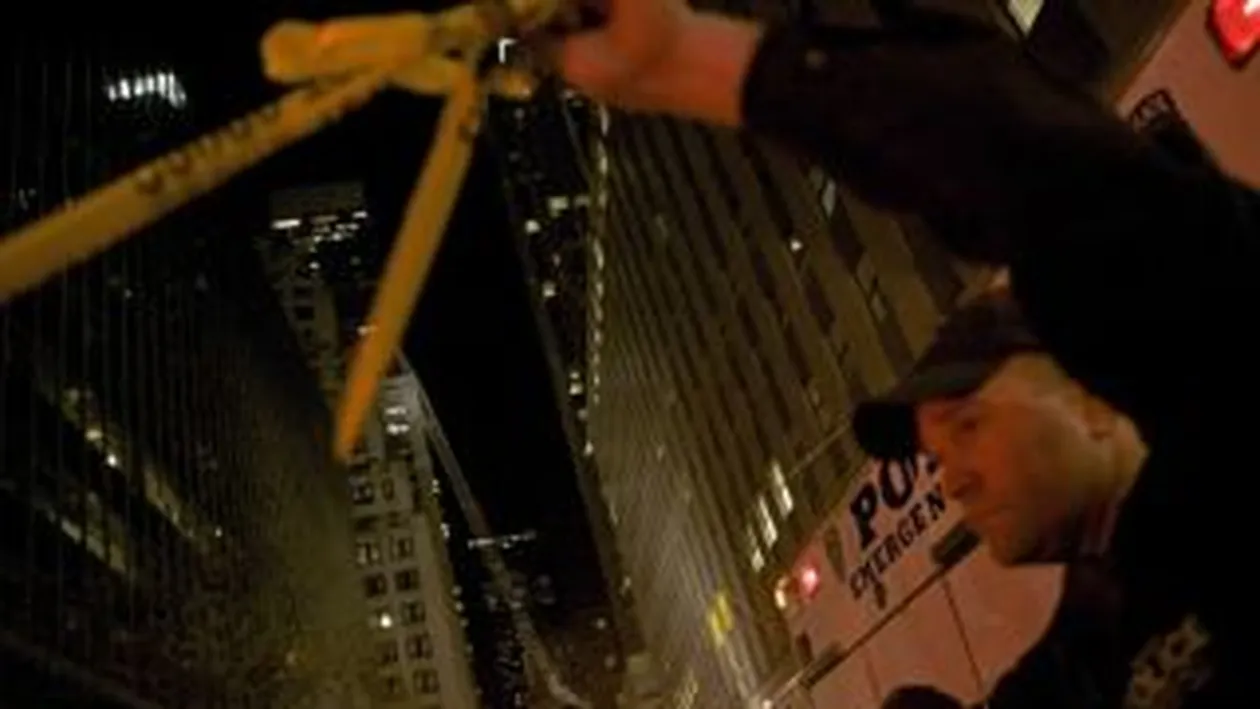 FOTO & VIDEO Atentie pietoni new yorkezi, cad macarale!