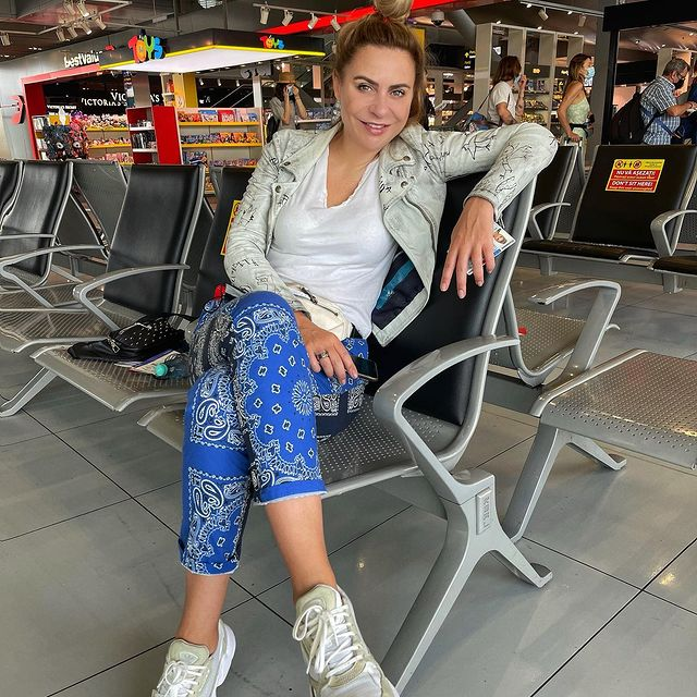 Sfaturi vestimentare cu stil, de la Adina Buzatu