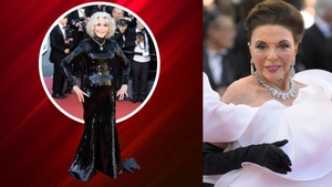 Cum arată Joan Collins la 92 de ani. Actrița și Jane Fonda au atras toate privirile la Festivalul de Film de la Cannes 2026