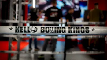 (P) Începe spectacolul live HELL Boxing Kings, cu campioni și staruri în ring!