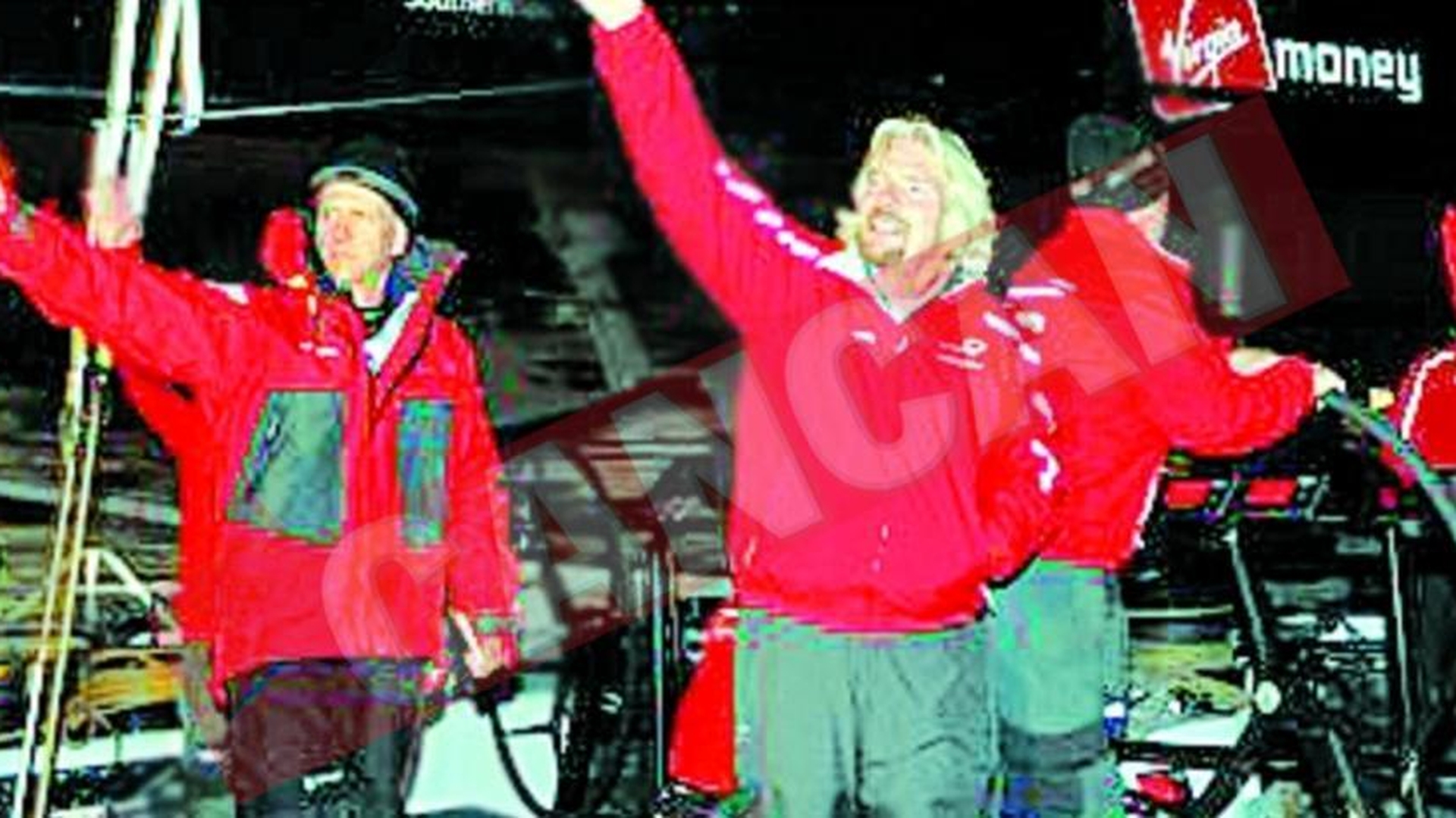 Branson i-a furat iubitul lui Cheeky Monica