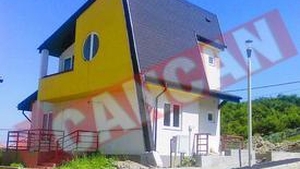 Casa de 15.000 euro, atractia targului imobiliar