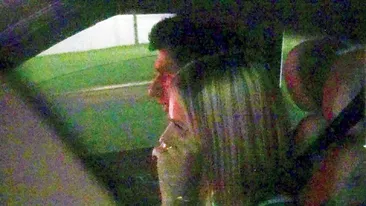 Au apărut imaginile cu Jojo! Iubita lui Paul Ipate, filmată în timp ce vrea să sărute o altă femeie: Pup-o, mă!