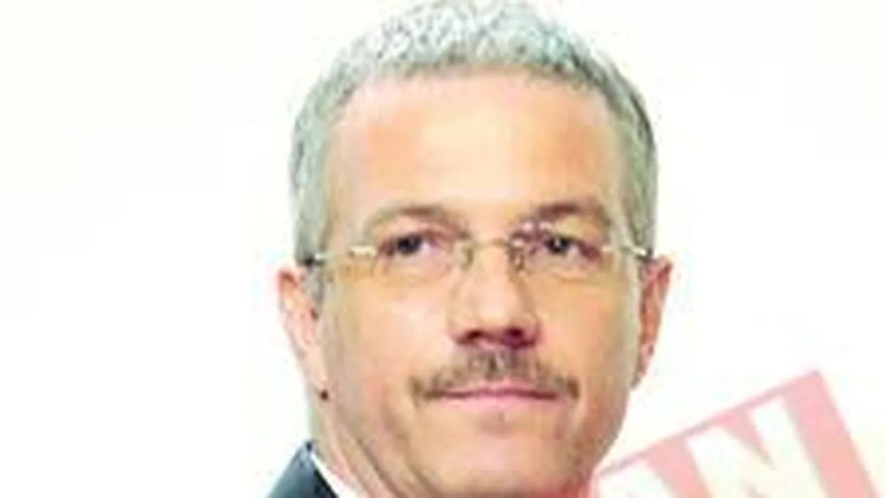 Roberta Anastase si-a tras consilier -prezentator TV