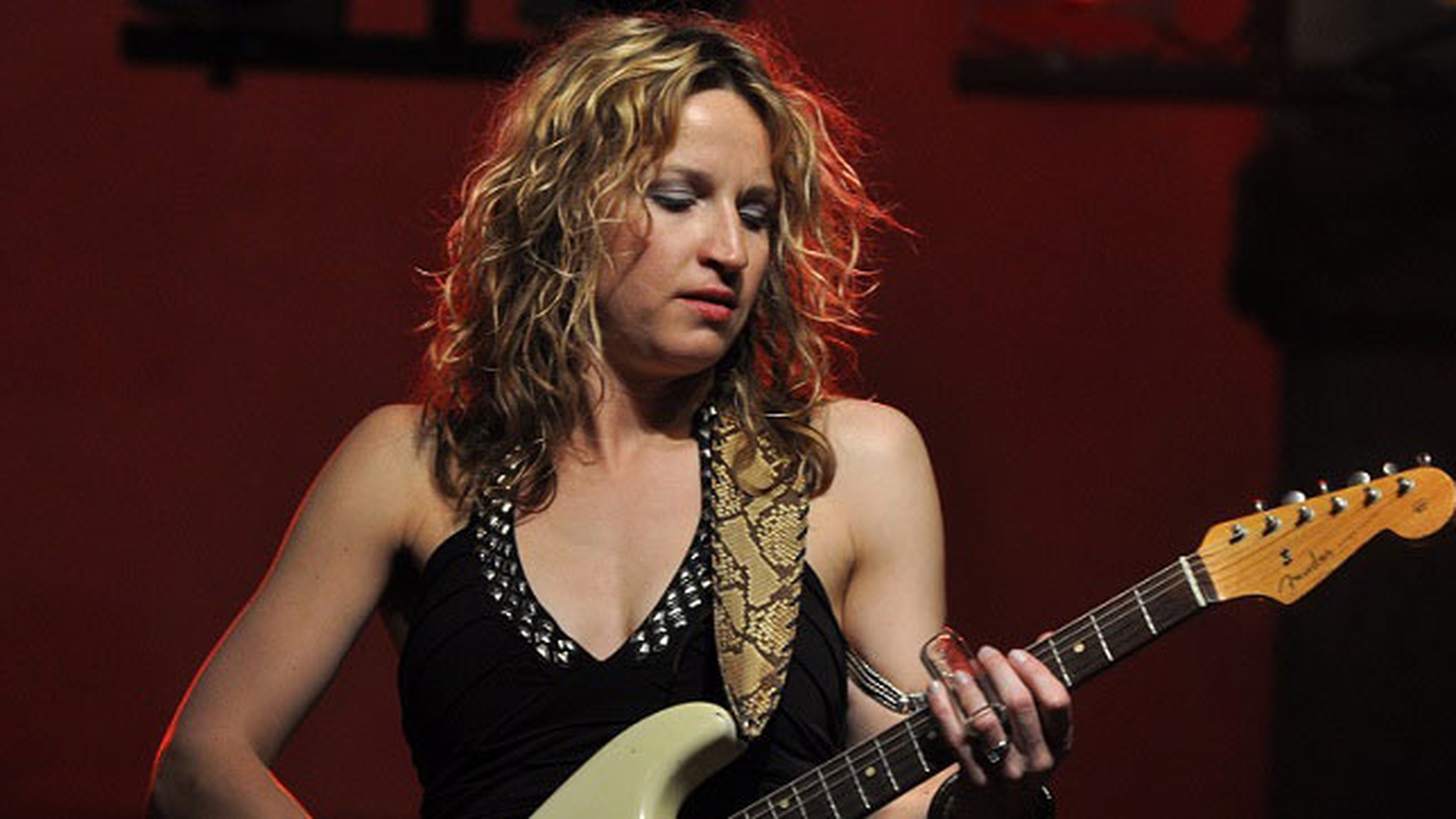 Concertul Anei Popovic la Bucuresti a fost reprogramat pentru 23 mai la Teatrul National