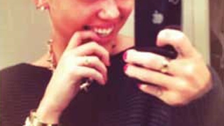 Ce se ascunde in spatele noii tunsori a lui Miley Cyrus? "E pe acelasi drum dezastruos ca Britney", spun specialistii