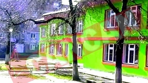 Copil strivit de poarta gradinitei