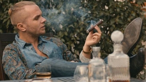 Cine este Codin Maticiuc! De la “crai de Dorobanţi“, la “producător şi actor de film”