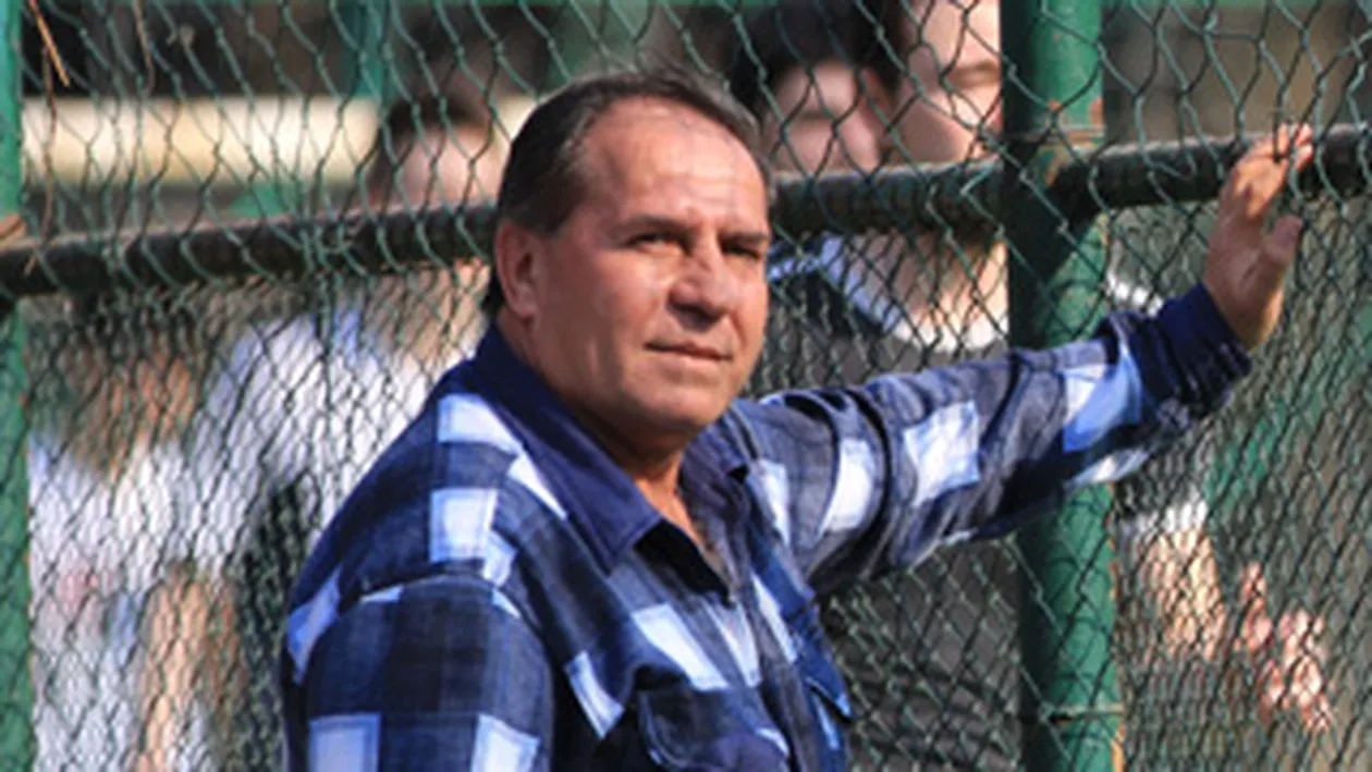 Lucian Balan, fosta glorie a nationalei de fotbal din anii '80, amfitrion al Cupei Liberale la Fotbal Sector 6!