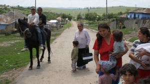 Satul Crucea, singurul loc din România unde toate femeile sunt gravide. Cum s-a ajuns la una ca asta