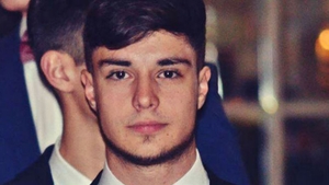 CUTREMURATOR! Scrisoarea tatalui unei victime din Colectiv catre fiul sau mort: "60! E o listă a..."
