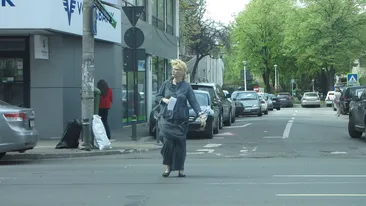 Vi-l prezentam pe noul Iri Columbeanu! Vezi cine este vedeta care-i face concurenta milionarului la tinutele...fara noima!