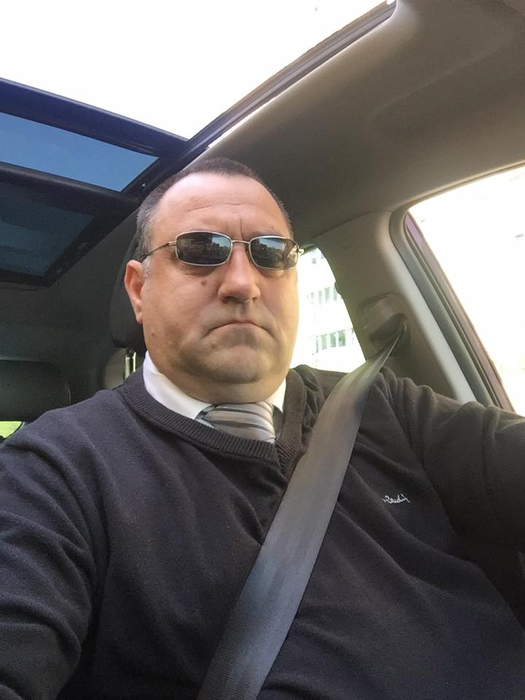 Valentin este medic de urgență și se luptă cu o boală extrem de gravă: leucemie acută mielomonocitară hiperleucemică